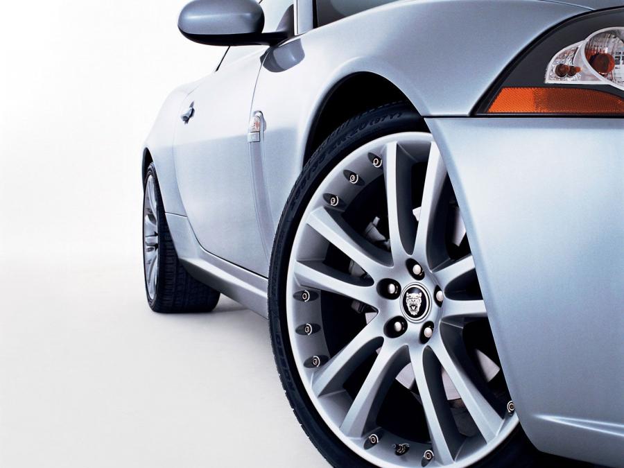  Jaguar XK Coupe 2006 года  (фото 35 из 41)